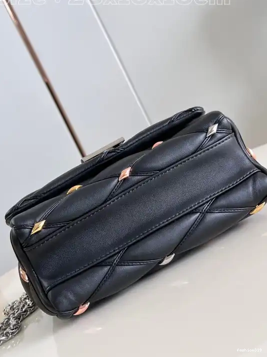 LOUIS Pico GO-14-23*16*10CM VUITTON 0325